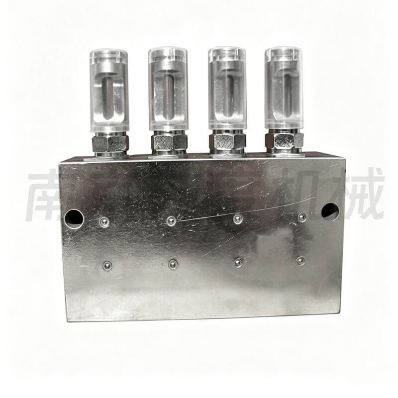 VSL-KR 系列双线分配器 (40MPa).jpg